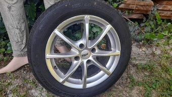 Pneumatiky 185/60 R15 - 4