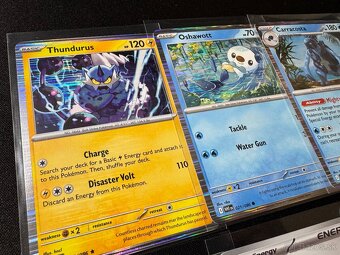 Pokemón MEGA balík B: 100ks kariet v obaloch s EX a darček - 4