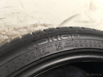 235/40 R18 Zimné pneumatiky Nokian WR A4 2 kusy - 4