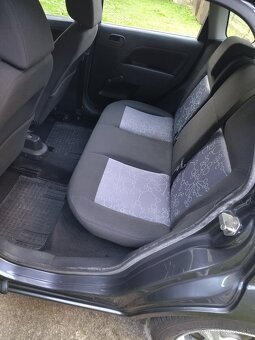 Ford Fiesta 1.4 Tdci 132 000 km - 4