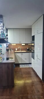 PRENÁJOM – štýlový 3iz byt v rodinnom dome pri Vrakunskom le - 4