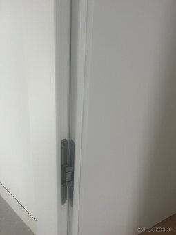 TOP ZĽAVA - Dvere 800 PRAVÉ 2100 mm Reverzné - 4