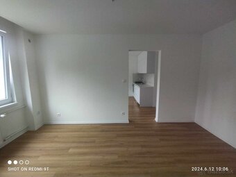 1.izbovy byt HRIŇOVEJ do PRENAJMU - 4