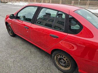 Renault Thalia ročník 2010 - 4