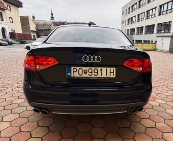 Audi A4 - 4