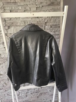 Michael Kors v.L - 4