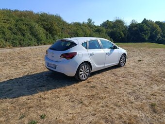 Opel Astra 1,7Cdti 2012 - 4