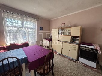 IBA U NÁS RODINNÝ DOM NA POZEMKU 1011 m2 TRENČIANSKE MITICE - 4