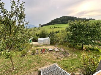 Chatka so záhradkou - 4