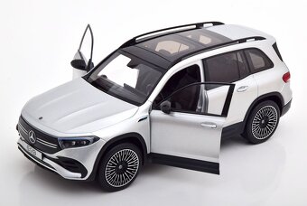 Mercedes-Benz EQB 2021 ( Iridium silver ) - 1:18 NZG - 4