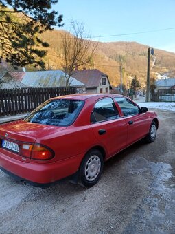 Mazda 323i 1.3 benzín - 4