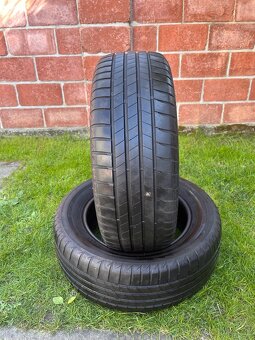 215/60 R16 - 4