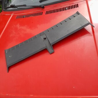 Hood scoop Golf Mk2 Jetta náduch na prednú kapotu - 4