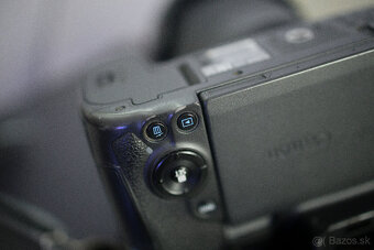 Canon EOS R - 4