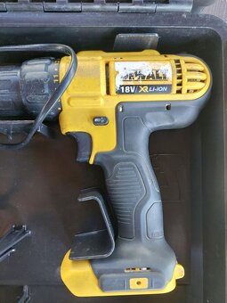 Aku skrutkovač DeWalt - 4