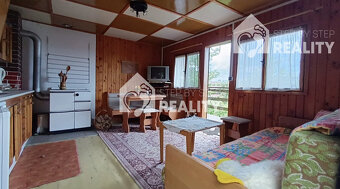 Znížená cena  Rekreačná chata s krásnym slnečným pozemkom - 4