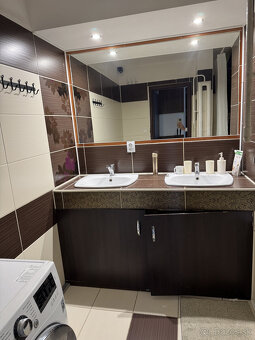 Priestranný 4 izbový byt v tichej lokalite s krásnym výhľado - 4