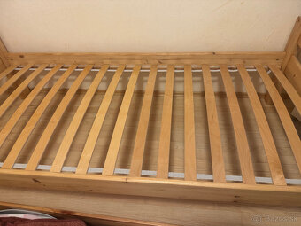 Predám pohodlnú posteľ š-90 masív+matrac+nadmatrac+šuflík - 4