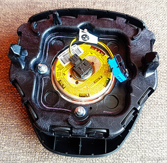 airbag vodiča na BMW - č.1 - 4