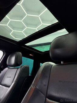 Jeep Grand Cherokee Summit (možný odpočet DPH) 3.0L V6 - 4