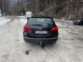 Opel Astra J 1.7 diesel 2013 - 4