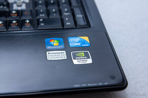 Notebook Lenovo G560 ▌ Intel Core i3 @ 2.40 GHz ▌ - 4