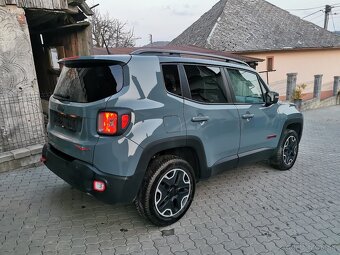 JEEP RENEGADE TRAILHAWK - 4