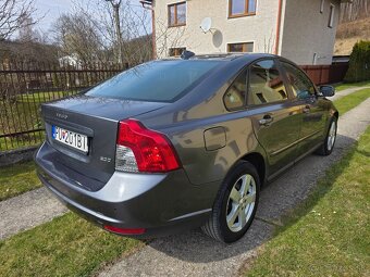 Volvo S40 2.0D Momentum,100kW - 4