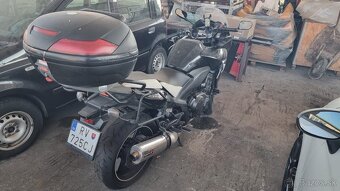 Honda CBF1000F - 4