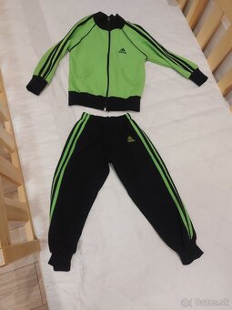 Predám detské teplákové súpravy adidas , veľkosť 104. - 4
