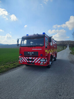 Hasičské Vozidlo MAN LE220B r.v. 2002 2350 l voda - 4