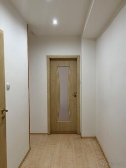 Prenájom 2i byt centrum Brezno - 4