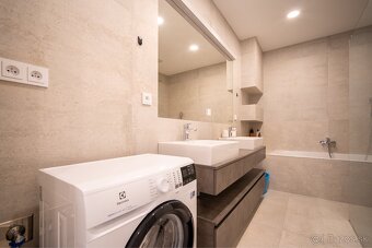 2 izbový byt prenájom 60m2, Hradný vrch, Staré Mesto, BA - 4