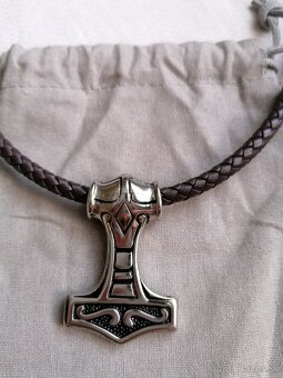 Predám vikingsky náhrdelník Thorove kladivo Mjölnir - 4