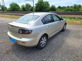 Mazda 3 - 4