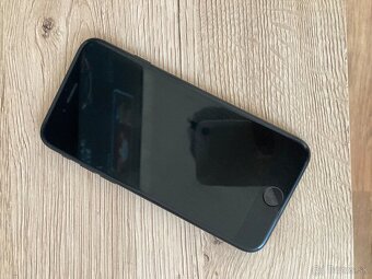 Apple iPhone 7 black 32gb, 100% batéria - 4