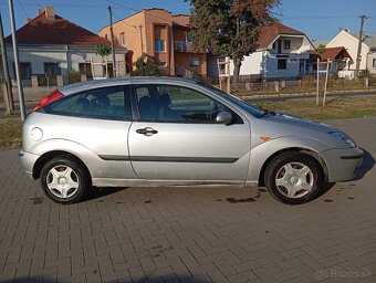 Ford focus 1.4 benz - 4