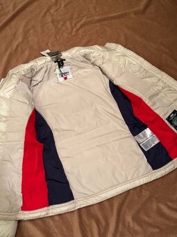Nová bunda od Tommy Hilfiger - 4
