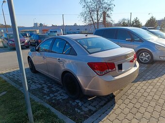 Chevrolet Cruze 1.6 91kw - 4
