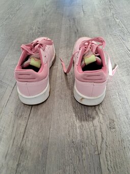 Dievčenské halové tenisky. - 4