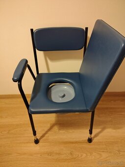 Toaletna stolicka - 4