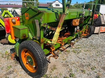 Secí stroj AMAZONE D8-30 3m - 4
