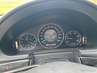 Mercedes w211 facelift E320 CDI - 4