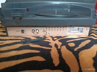 Prehrávač LP platne plus 26 LP platne spolu - 4