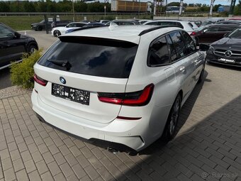 BMW Rad 3 Touring 320d mHEV x-Drive A/T M-Sport - 4