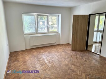 Na prenájom 2 izbový byt s balkónom a garážou v Lučenci - 4