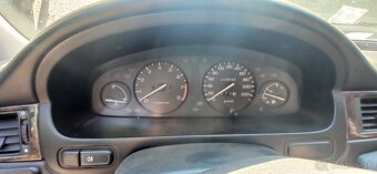 Honda Civic 1.4i - 4