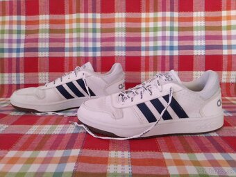 Botasky Adidas - 4