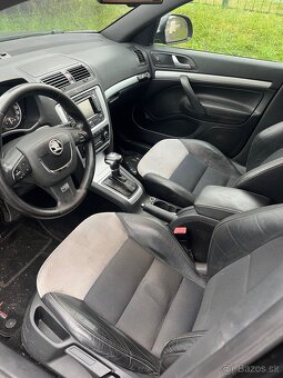 Škoda Octavia RS COMBI DSG TDI - 4