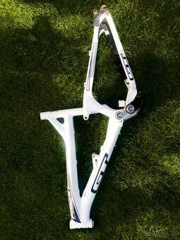 GT Force - 4
